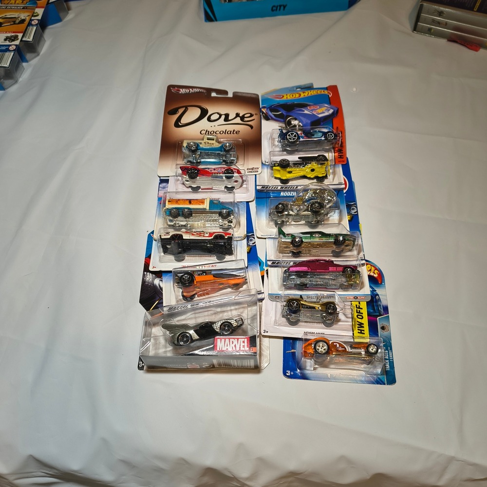 Hot Wheels Lot of 11 Dove Marvel Thor Cool Classics 47 Chevy Rodzilla Diecast